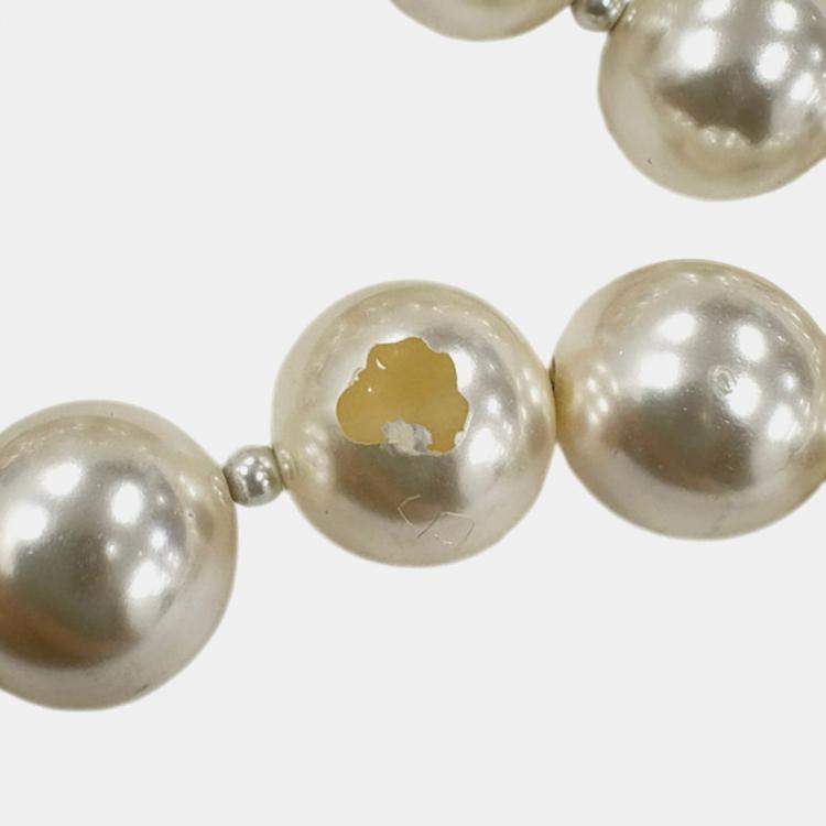 Pre Owned Chanel Pearl Chain Wallet Black Lambskin