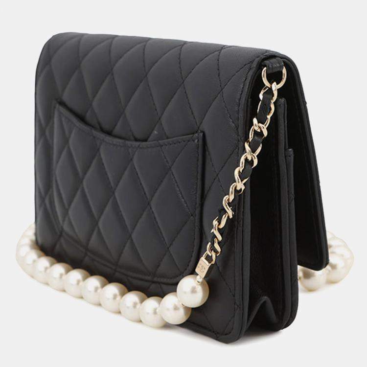 Pre Owned Chanel Pearl Chain Wallet Black Lambskin