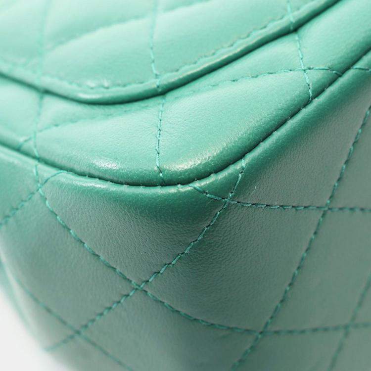 Pre Owned Chanel Mini Matelasse Shoulder Bag Lambskin Leather Green