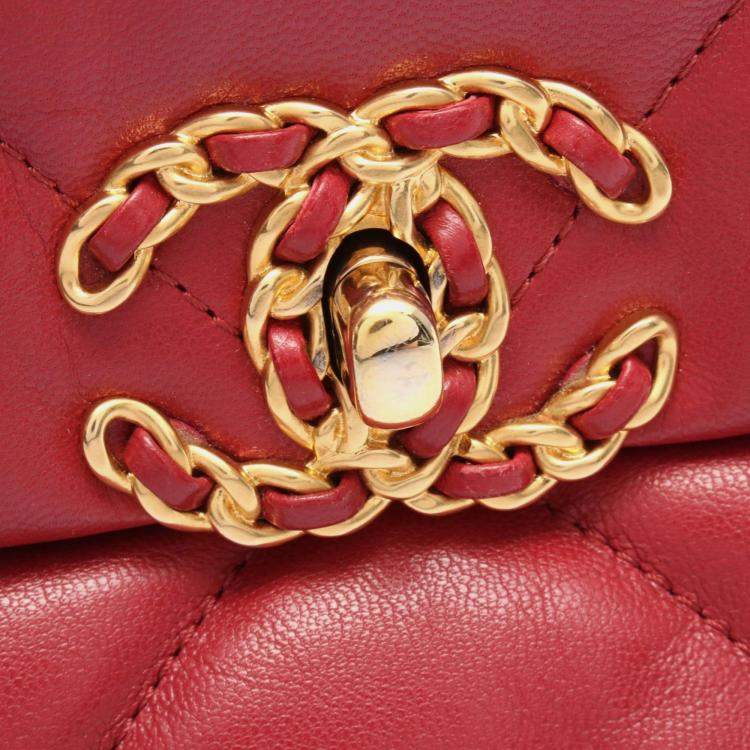 Pre Owned Chanel 19 Disneuf Matelasse Shoulder Bag Leather Red
