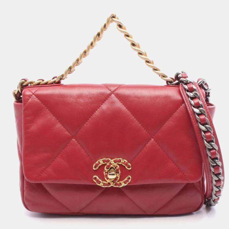 Pre Owned Chanel 19 Disneuf Matelasse Shoulder Bag Leather Red