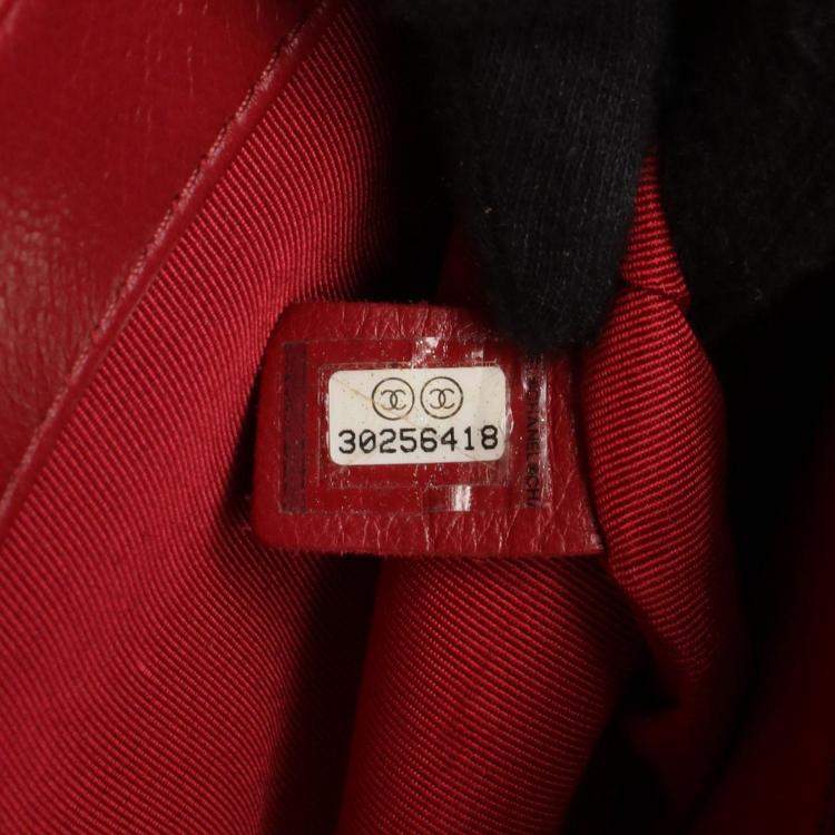 Pre Owned Chanel 19 Disneuf Matelasse Shoulder Bag Leather Red