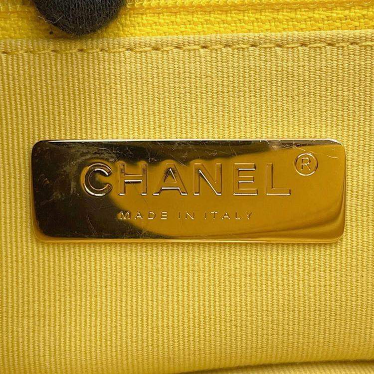 Pre Owned Chanel Chain Shoulder Bag Chanel19 Matelasse Coco Mark Flap Lambskin