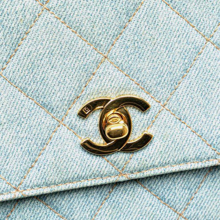 مملوكة مسبقًا Chanel Coco Mark Quilted Handbag With Top Handles Light Blue Denim