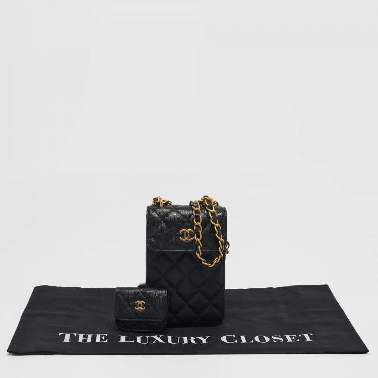 Pre Owned Chanel Black Quilted Caviar Leather Phone Holder Crossbody Bag