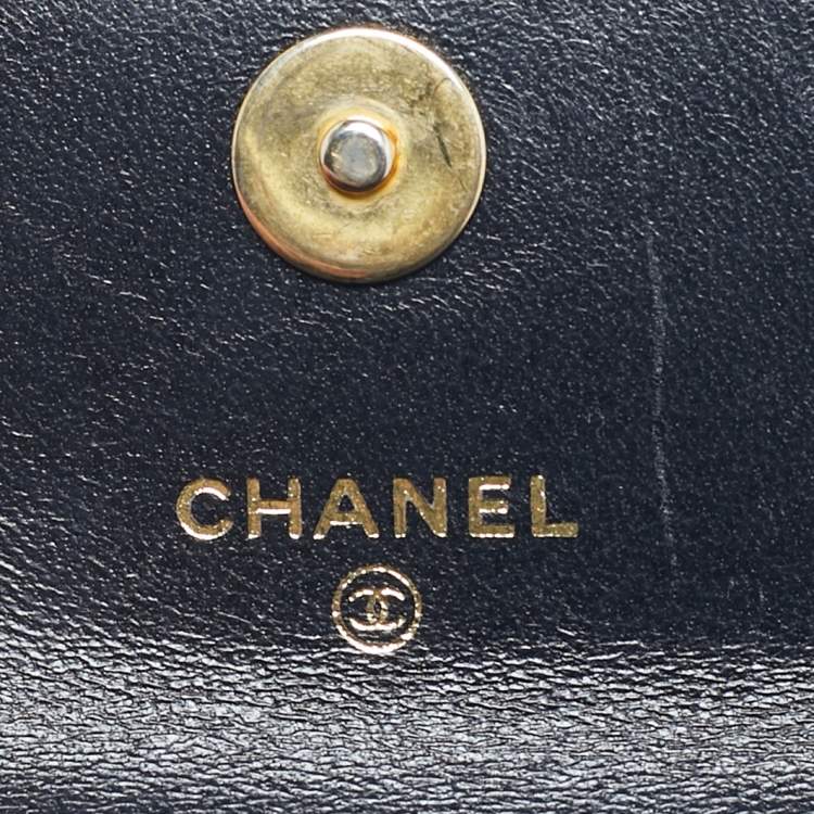 Pre Owned Chanel Black Quilted Caviar Leather Phone Holder Crossbody Bag