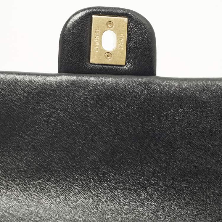 Pre Owned Chanel Square Mini Pearl Twist Black Quilted Leather Flap Bag