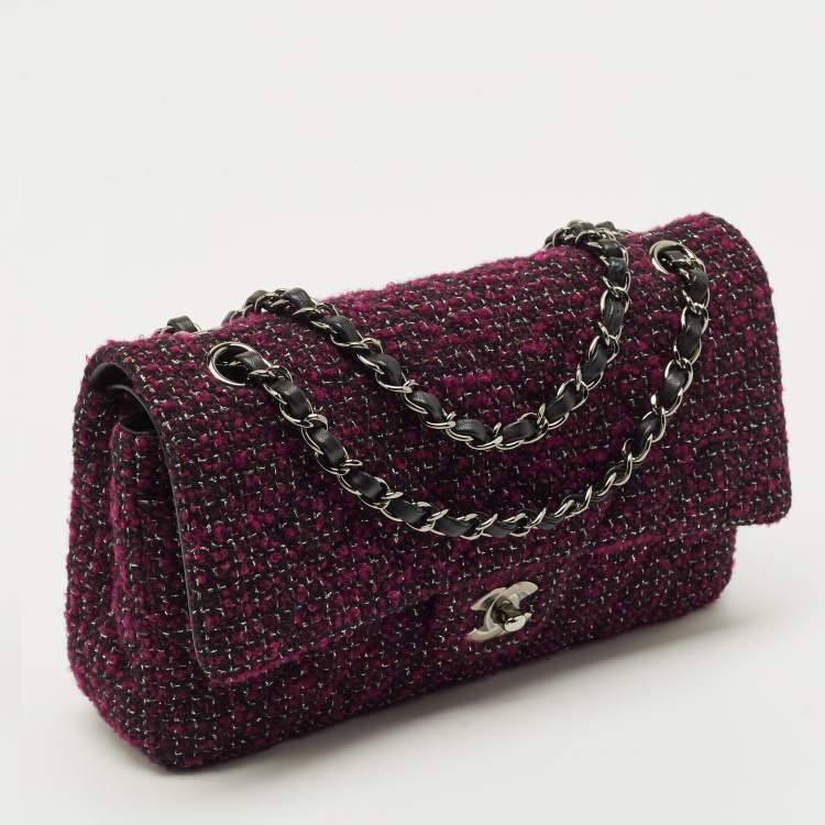 Pre Owned Chanel Classic Double Flap Medium Multicolor Tweed Shoulder Bag