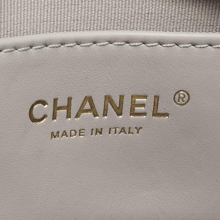 Pre Owned Chanel Mini Grey Quilted Leather Flap Bag