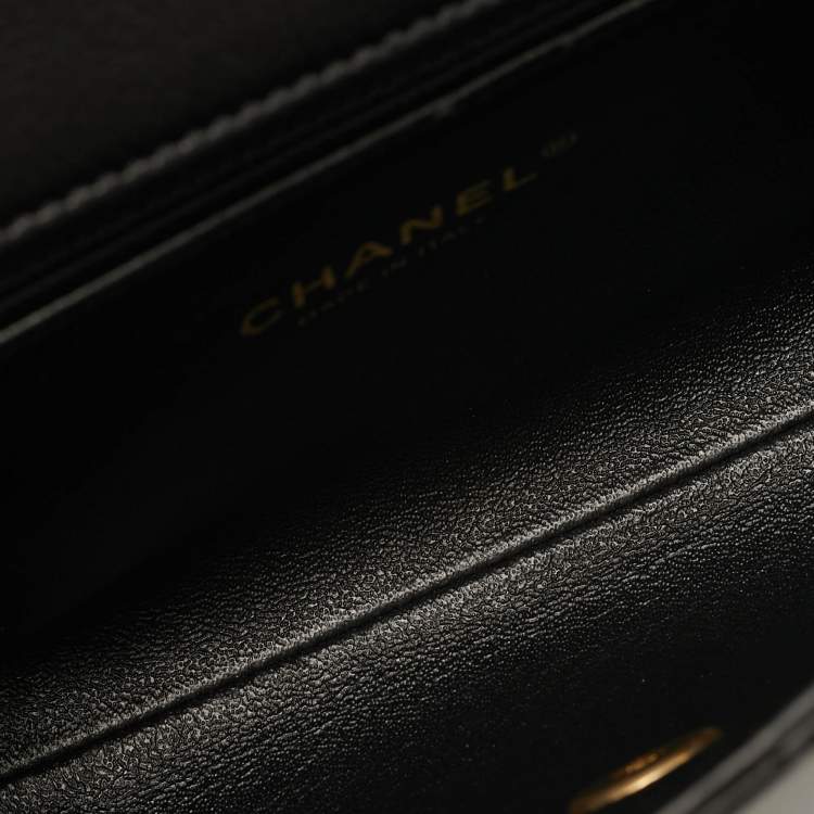 Pre Owned Chanel  Coco Black Chevron Leather Waist Belt Bag