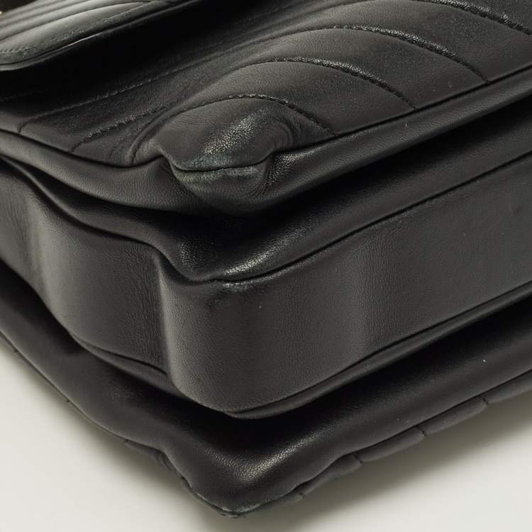 Pre Owned Chanel Trendy CC Medium Black Chevron Leather Top Handle Bag