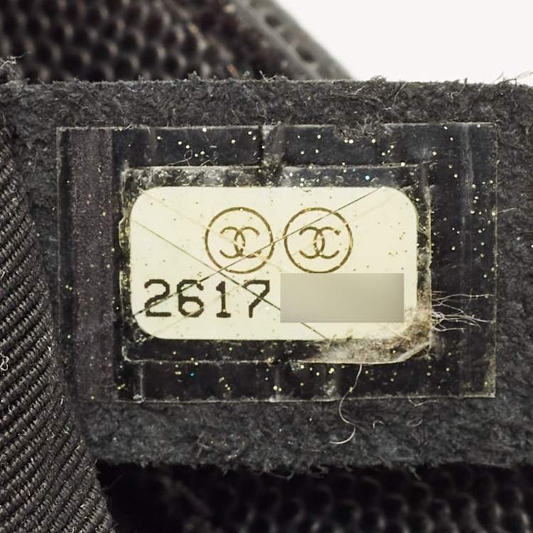 Pre Owned Chanel Boy Medium Black Quilted Caviar Leather Flap Bag