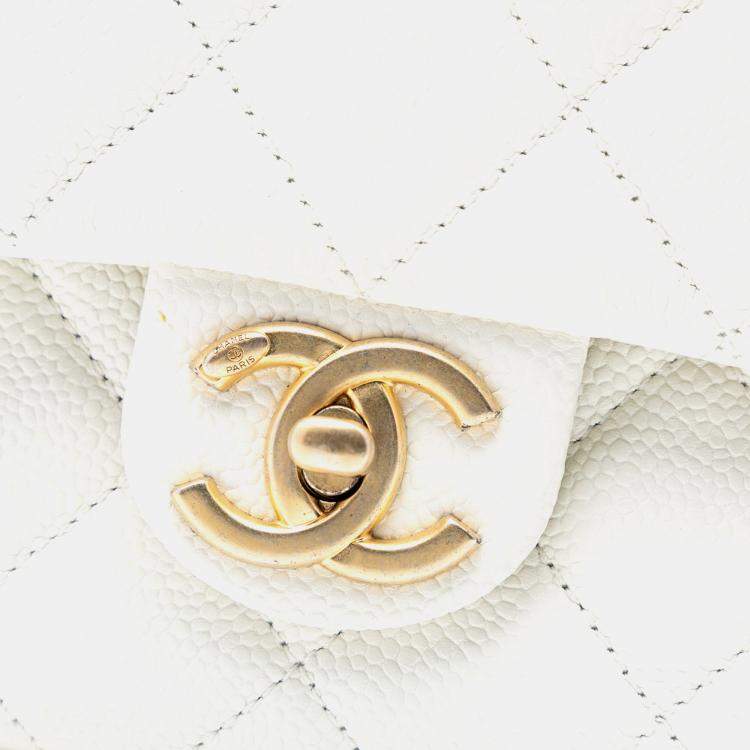 Pre Owned Chanel White Mini Quilted Caviar Chain Soul Flap