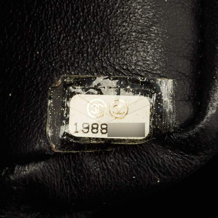 Pre Owned Chanel Jumbo Black CC Quilted Leather Flap Bag