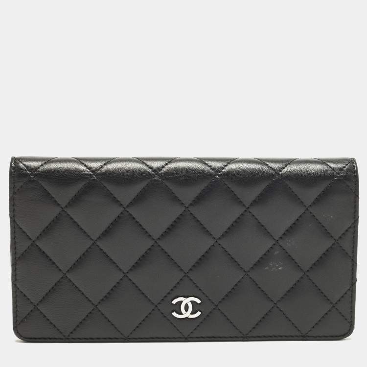 Pre Owned Chanel L Yen Black Quilted Leather Wallet