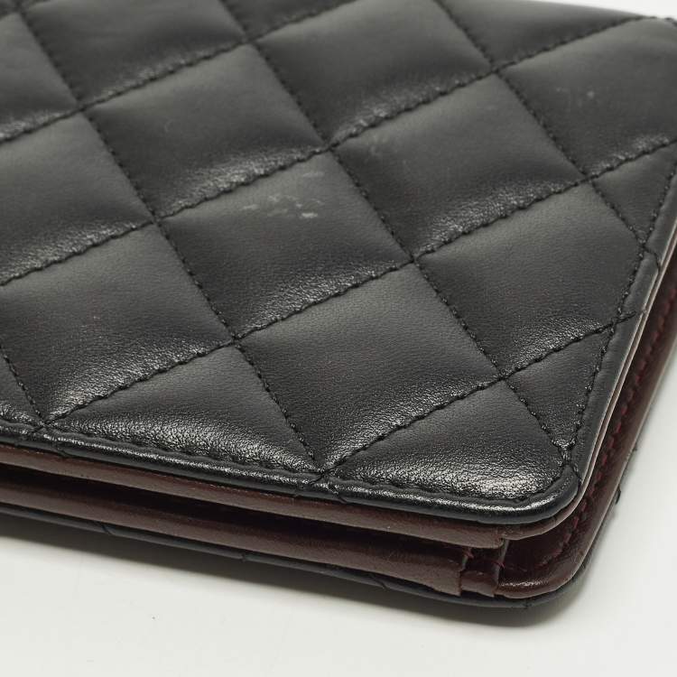 Pre Owned Chanel L Yen Black Quilted Leather Wallet