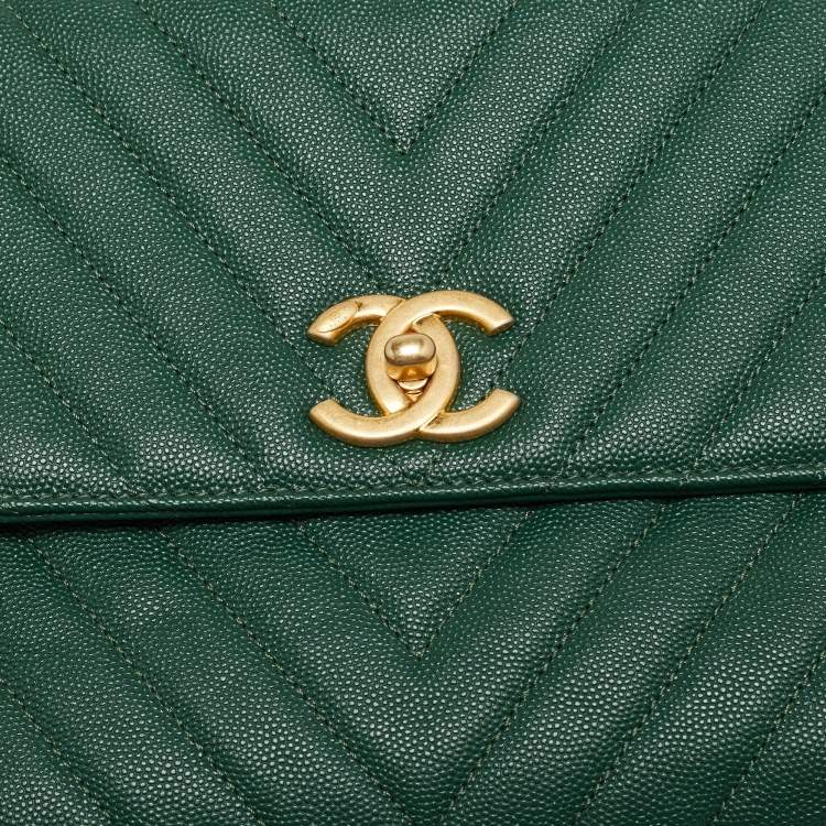 Pre Owned Chanel Coco Small Green Chevron Caviar Leather and Lizard Top Handle Bag