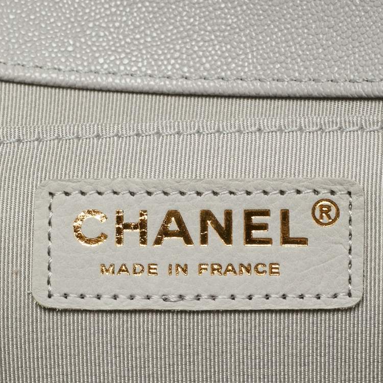 Pre Owned Chanel Boy Medium Grey Quilted Caviar Leather Flap Bag