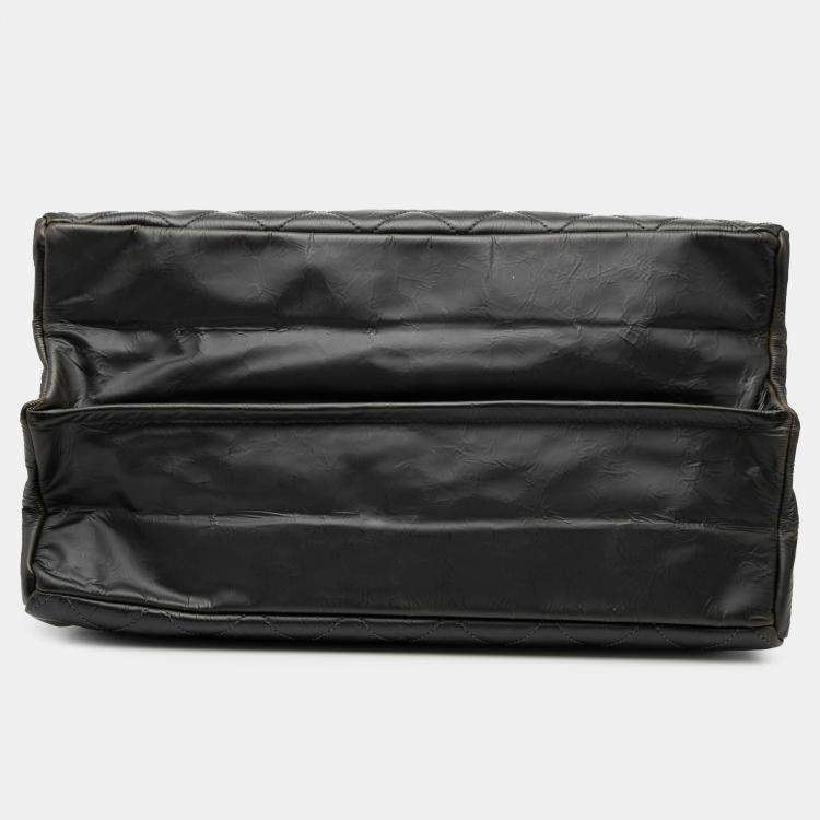 Pre Owned Chanel Black CC Crinkled Calfskin Chain Shopping Tote