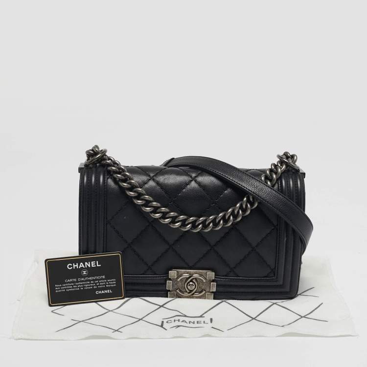Pre Owned Chanel Boy Medium Black Quilted Leather Flap Bag