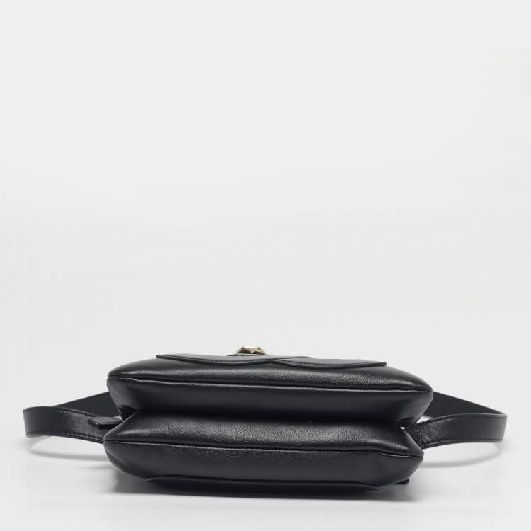 مملوكة مسبقًا Chanel CC Mania Double Zip Black Leather Waist Belt Bag