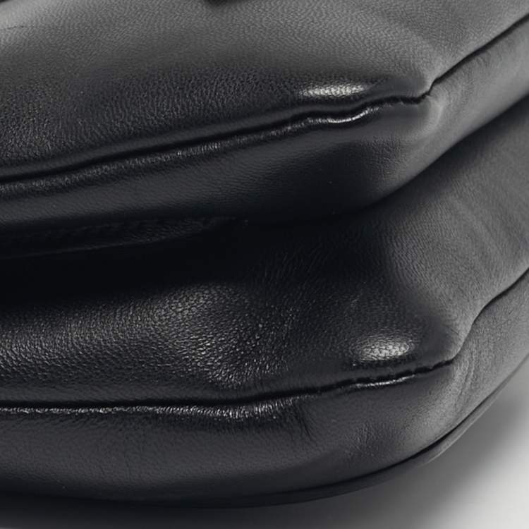 مملوكة مسبقًا Chanel CC Mania Double Zip Black Leather Waist Belt Bag