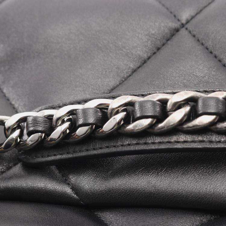 Pre Owned Chanel 19 Disneuf Matelasse Shoulder Bag In Lambskin Leather Black