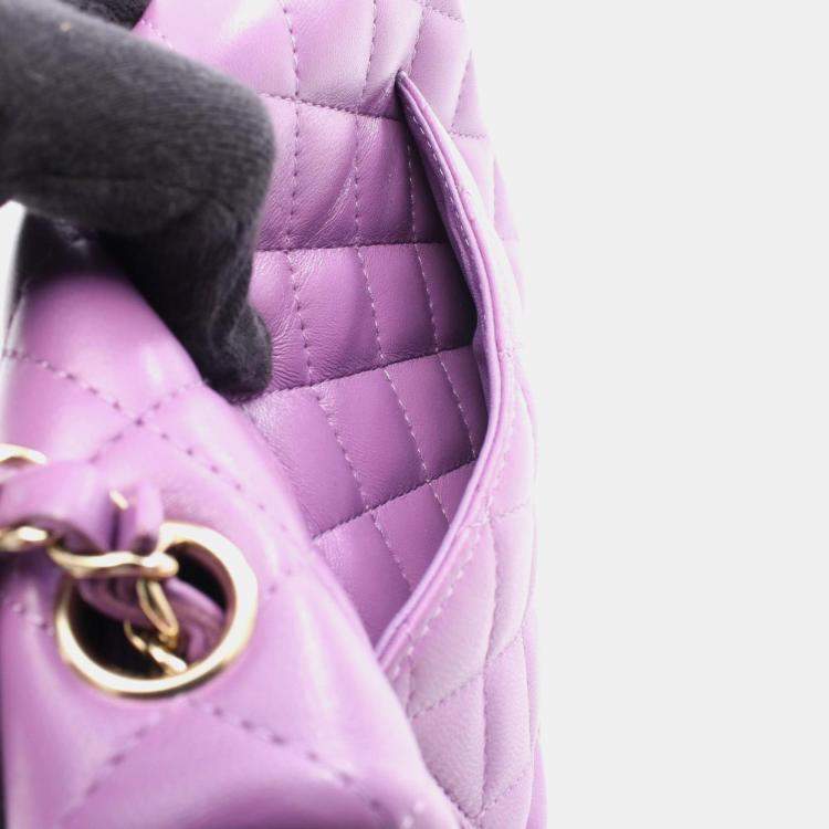 مملوكة مسبقًا Chanel Mini Matelasse 20 Shoulder Bag Leather Purple