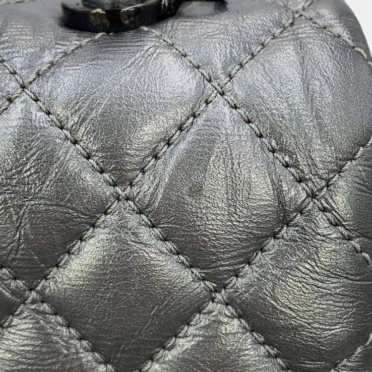 مملوكة مسبقًا Chanel Matelasse Handbag With Coco Mark And Handle In Calf Leather