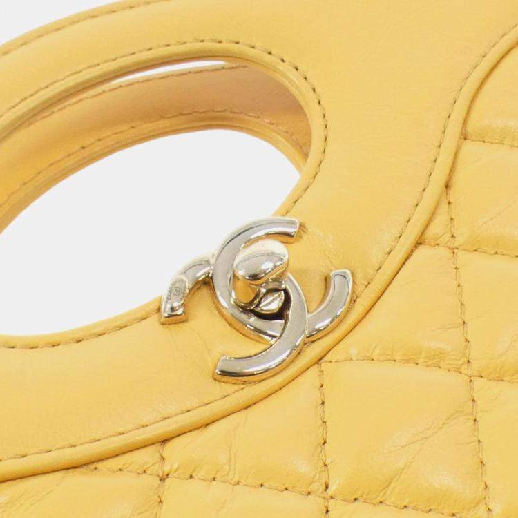 Pre Owned Chanel 31 Line Yellow Leather Handbag