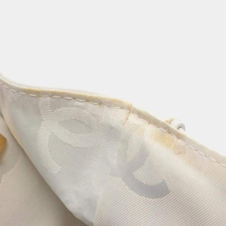 Pre Owned Chanel Wild Stitch Handbag Leather White