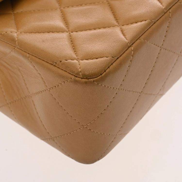 Pre Owned Chanel Matelasse Chain Shoulder Bag 18Cm Beige Lambskin