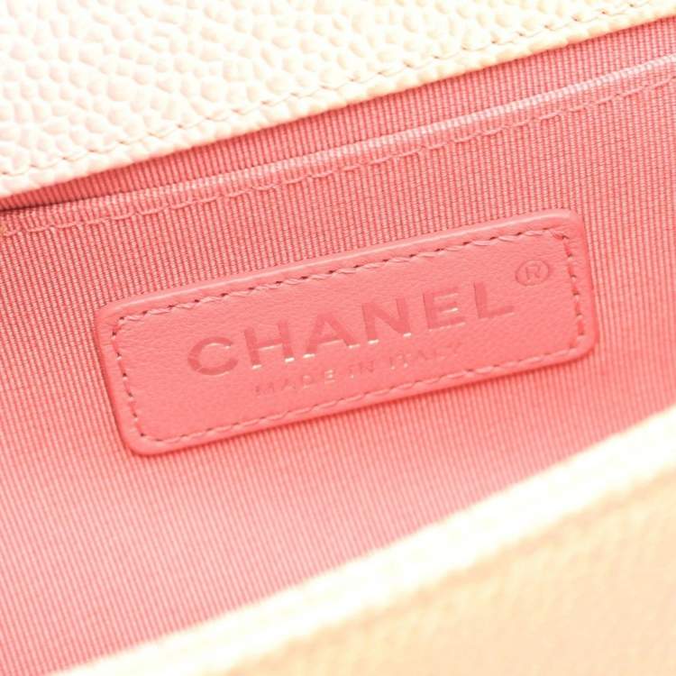 مملوكة مسبقًا Chanel Boy Chanel Small Shoulder Bag In Grained Calfskin Caviar Pink Multicolor