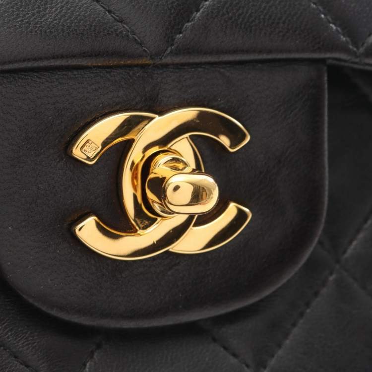 مملوكة مسبقًا Chanel Matelasse Double Flap Shoulder Bag In Lambskin Leather Black