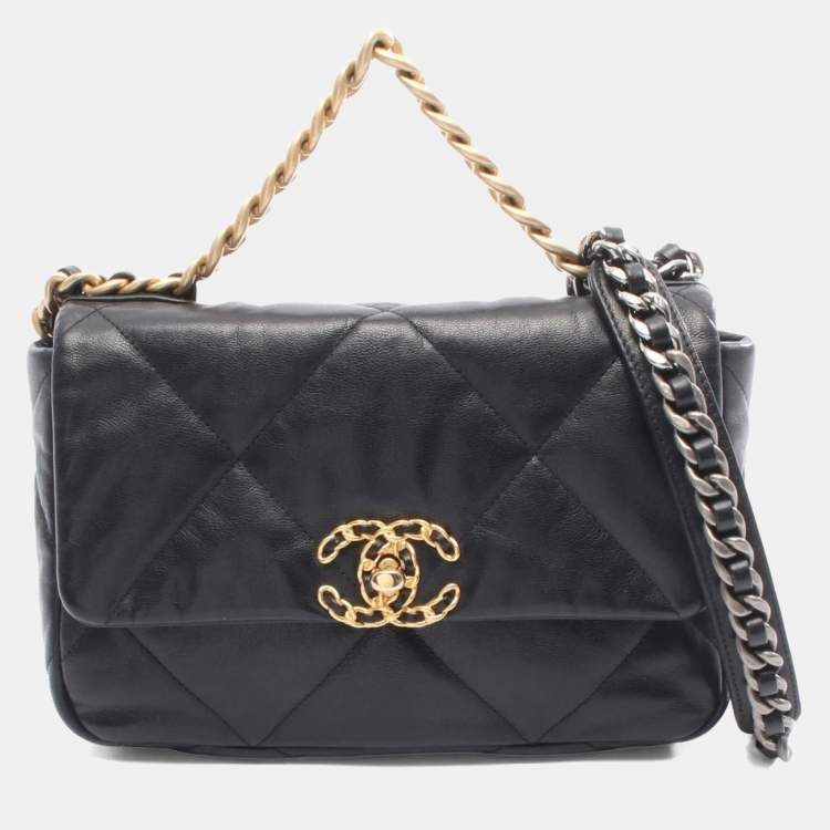 Pre Owned Chanel 19 Disneuf Matelasse Black Leather Shoulder Bag 