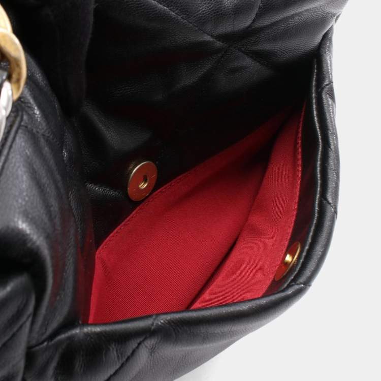 Pre Owned Chanel 19 Disneuf Matelasse Black Leather Shoulder Bag 