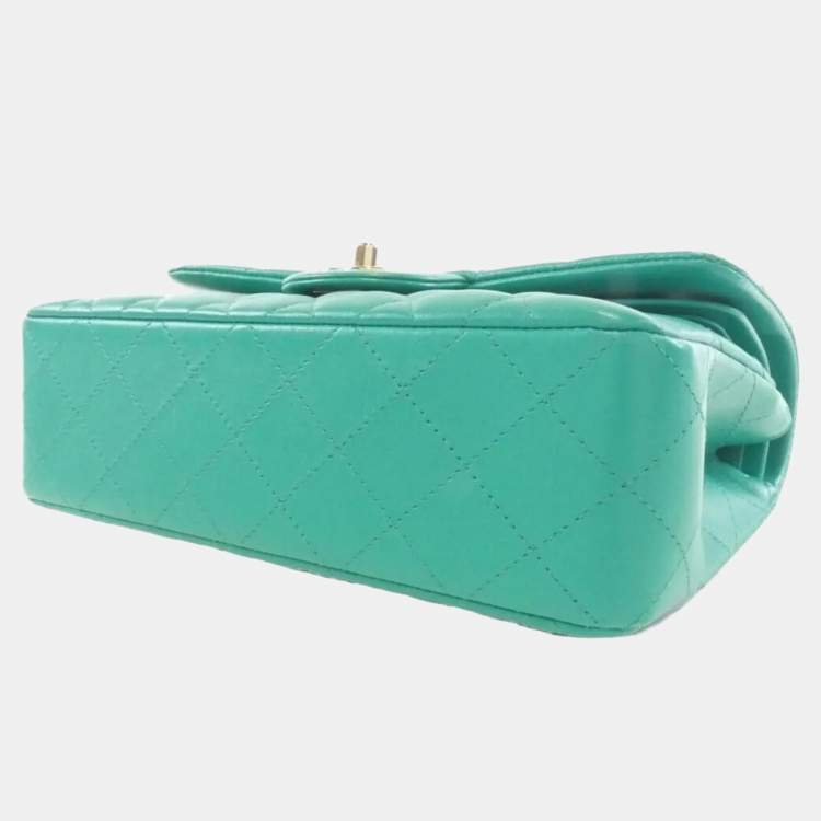 Pre Owned Chanel Green Lambskin Leather Shoulder Bag GHW