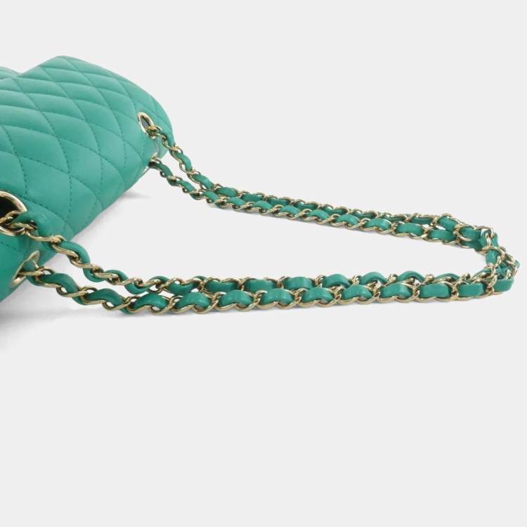 Pre Owned Chanel Green Lambskin Leather Shoulder Bag GHW
