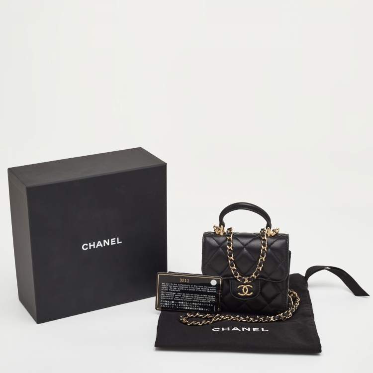 Pre Owned حقيبة يد شانيل بقلاب بمقبض علوي من الجلد المبطن صغيرة جداً سوداء