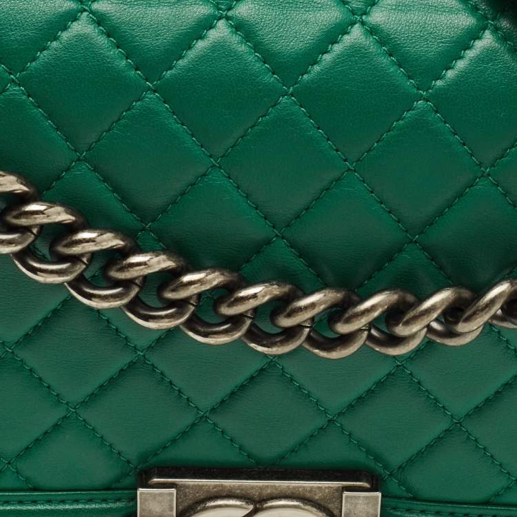 Pre Owned Chanel Boy Medium Green Quilted Leather Flap Bag