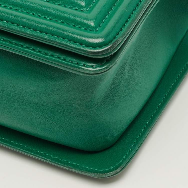 Pre Owned Chanel Boy Medium Green Quilted Leather Flap Bag