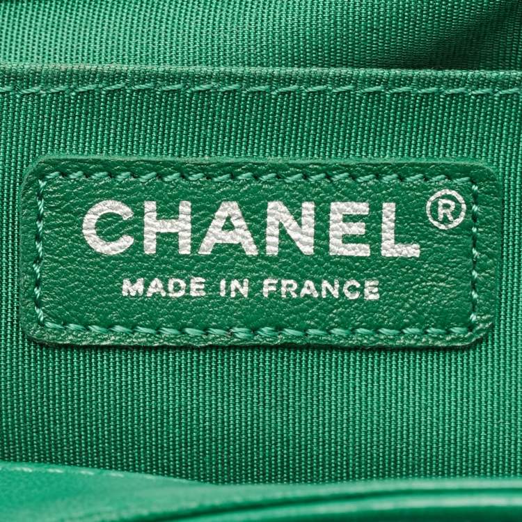 Pre Owned Chanel Boy Medium Green Quilted Leather Flap Bag