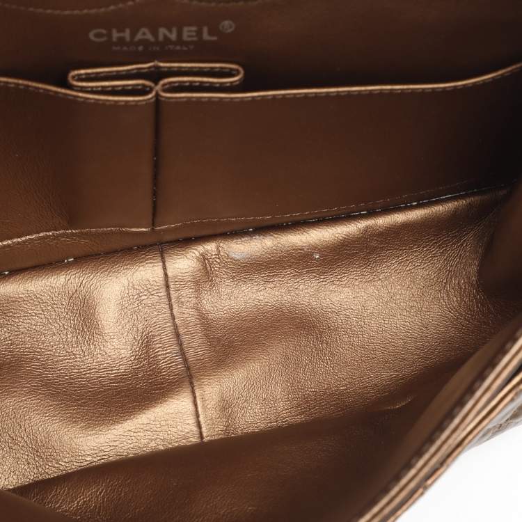Pre Owned Chanel Reissue 226 Bronze Quilted Caviar Leather Flap Bag