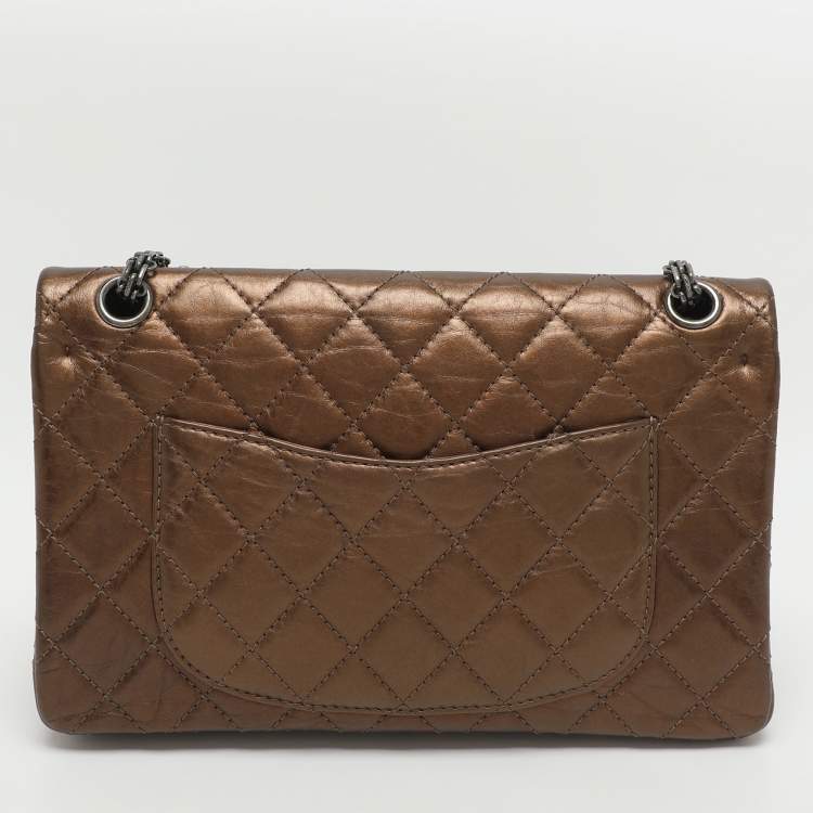 Pre Owned Chanel Reissue 226 Bronze Quilted Caviar Leather Flap Bag