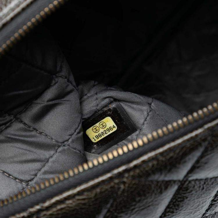 Pre Owned Chanel Large Crinkled Patent O Case Clutch