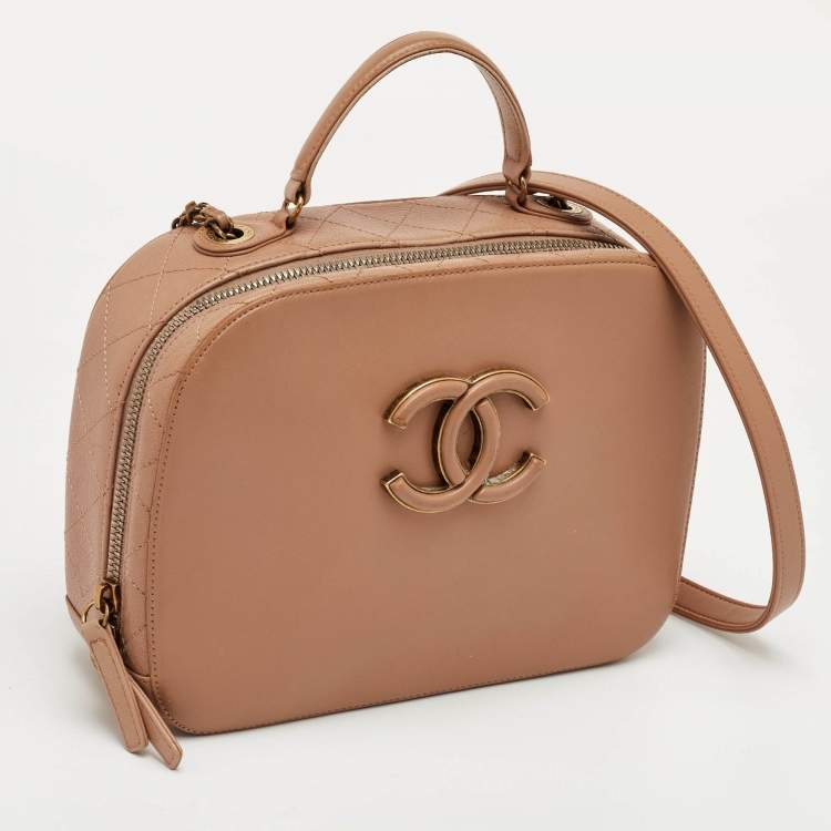 Pre Owned Chanel Coco Curve Beige Leather Vanity Case Bag
