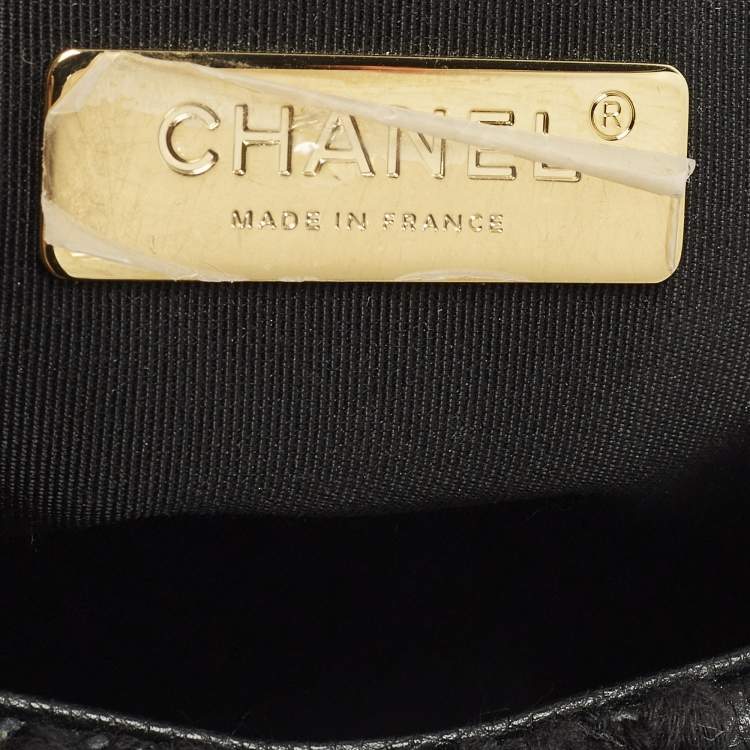 Pre Owned Chanel 19 Crochet Small Black Quilted Leather Flap Bag