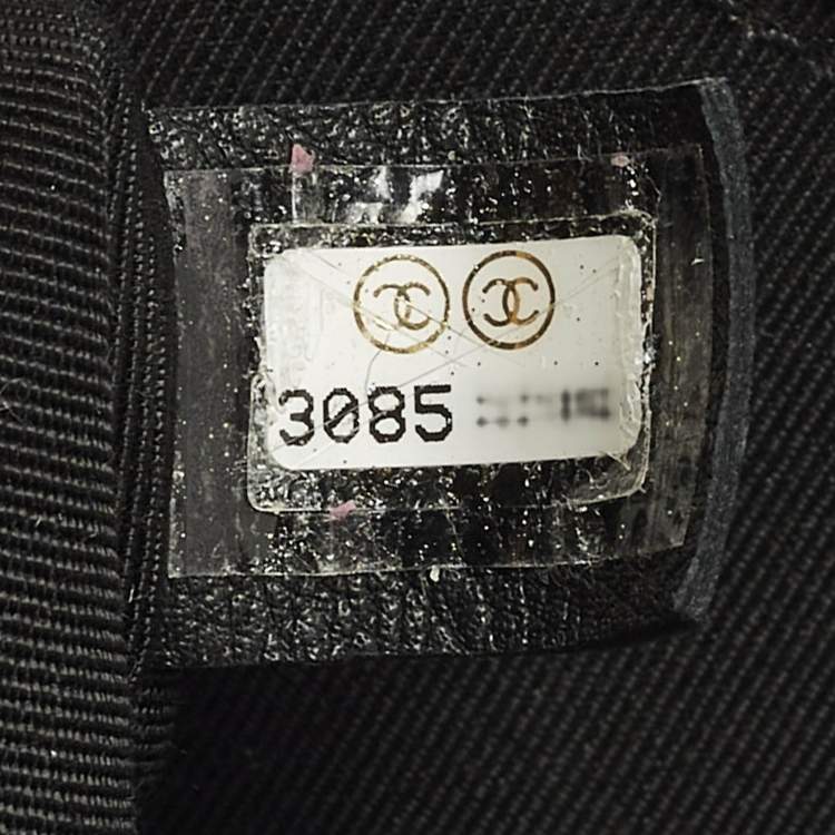 Pre Owned Chanel 19 Crochet Small Black Quilted Leather Flap Bag