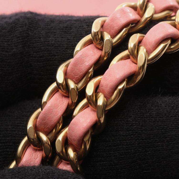 Pre Owned Chanel 22 Mini Shoulder Bag In Grained Calfskin Leather Pink