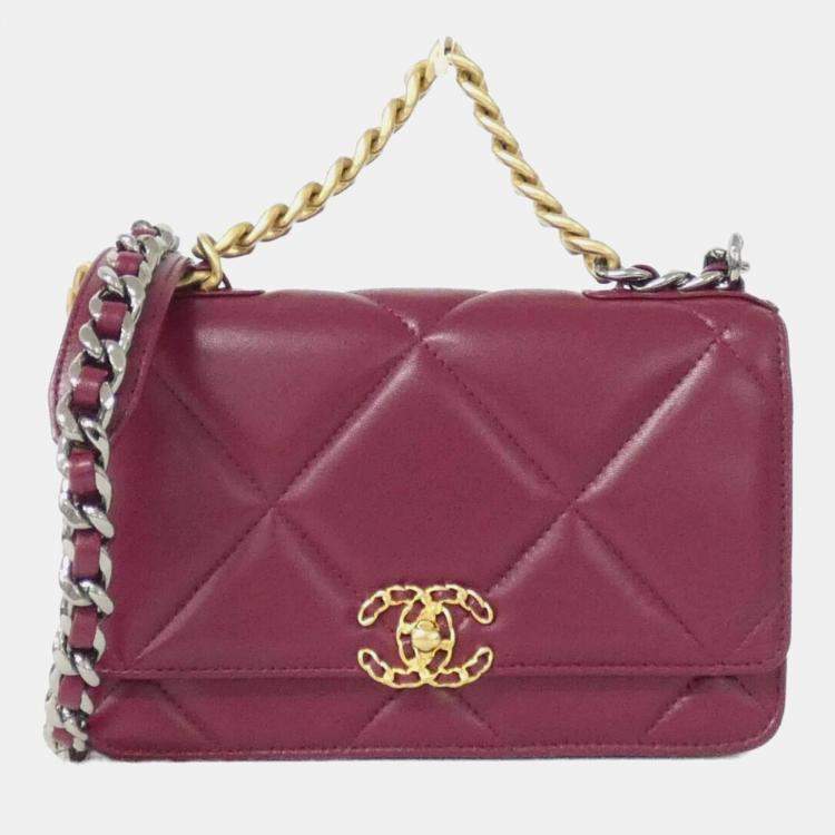 Pre Owned Chanel 19 Line Chain Wallet